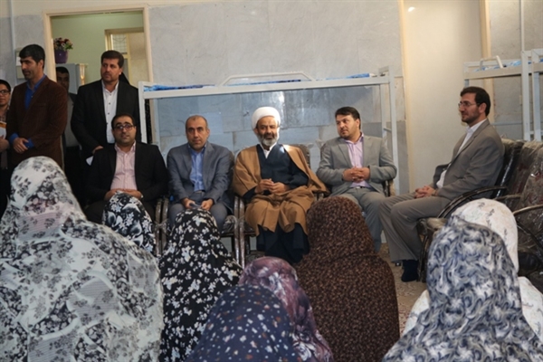 بازدید رئیس کل دادگستری استان مرکزی از طرح‌های عمرانی زندان ساوه/ تاکید بر صدور قرار‌های تقسط بدهی  در جهت کاهش جمعیت کیفری