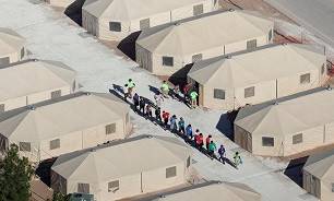  15000 کودک مهاجر در آمریکا در بازداشت هستند