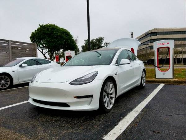 Tesla-Model-3-Road-Trip-i-750x565