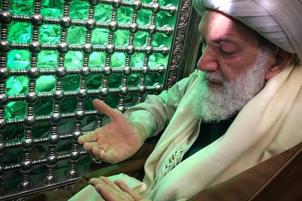شیخ «قاسم» در عراق؛ الخزعلی: بزودی پیروزمندانه به بحرین برمیگردید شیخ «قاسم» در عراق؛ الخزعلی: بزودی پیروزمندانه به بحرین برمیگردید