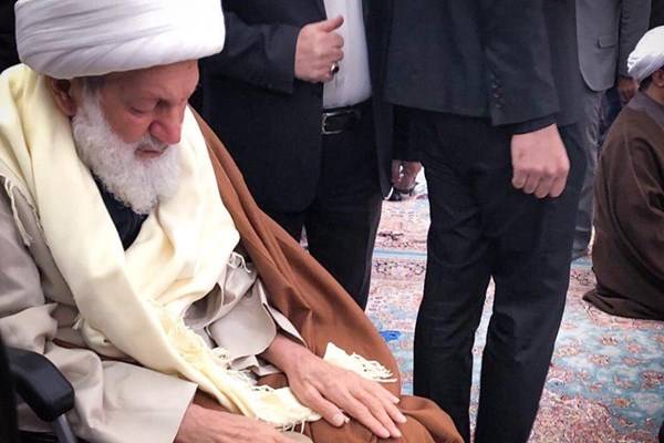 شیخ «قاسم» در عراق؛ الخزعلی: بزودی پیروزمندانه به بحرین برمیگردید شیخ «قاسم» در عراق؛ الخزعلی: بزودی پیروزمندانه به بحرین برمیگردید