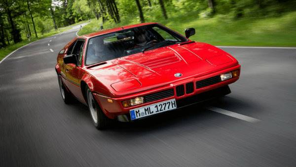 How a Lamborghini mistake nearly killed the BMW M1 (3)