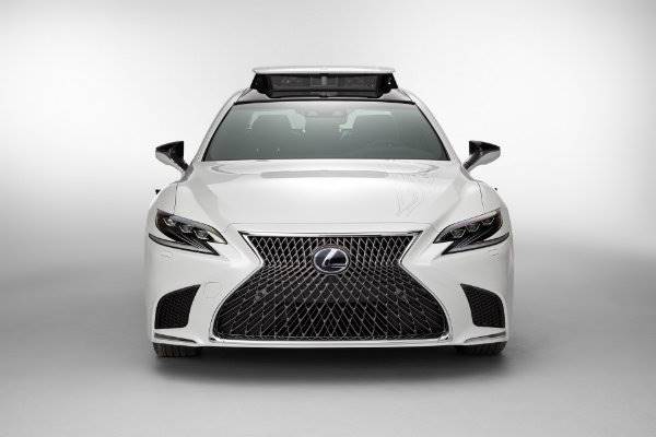 e332f459-lexus-tri-p4-automated-driving-test-vehicle-1