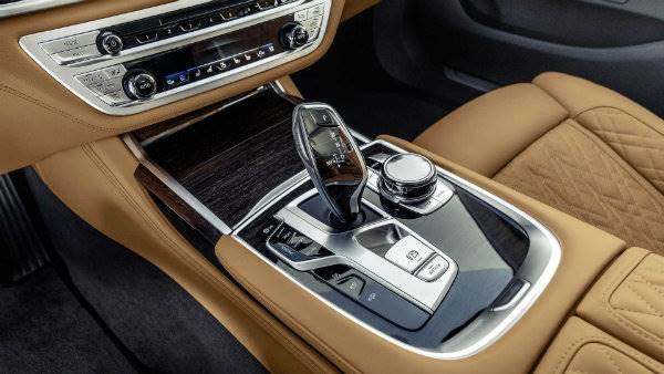 2020-bmw-7-series (56)