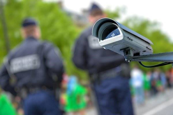 دوربین های شناسایی هویت پلیس یک سوم مردم ایتالیا را مجرم کرد!
