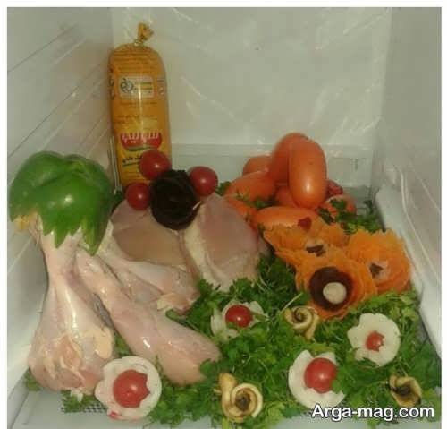 تزیین سبزی و گوشت مرغ برای یخچال نوعروس 