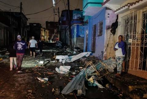 طوفان در کوبا 3 کشته و 174 زخمی برجای گذاشت+ تصاویر