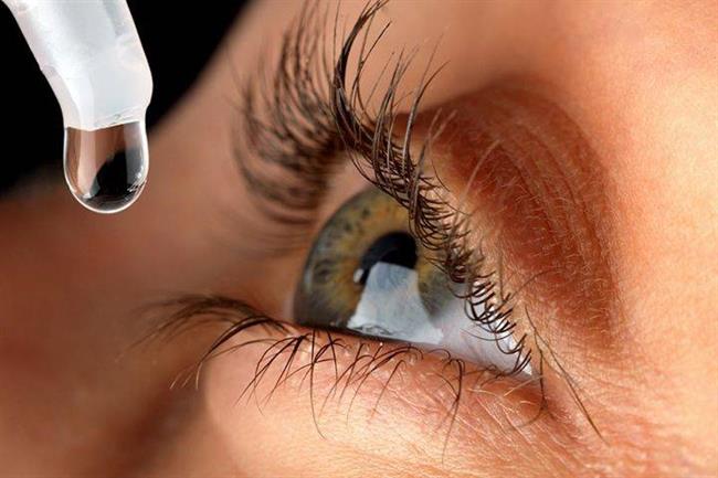 استفاده از قطره های چشمی برای درمان آب سیاه