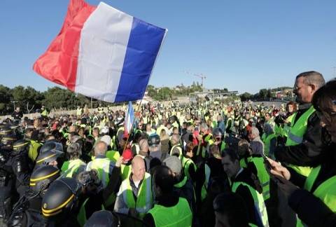 بازگشت جلیقه زرد‌ها به خیابان‌های فرانسه در دوازدهمین شنبه اعتراضی