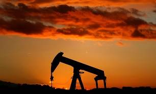 ادامه سیر صعودی قیمت نفت با کاهش تولید اوپک و تحریم نفتی ونزوئلا