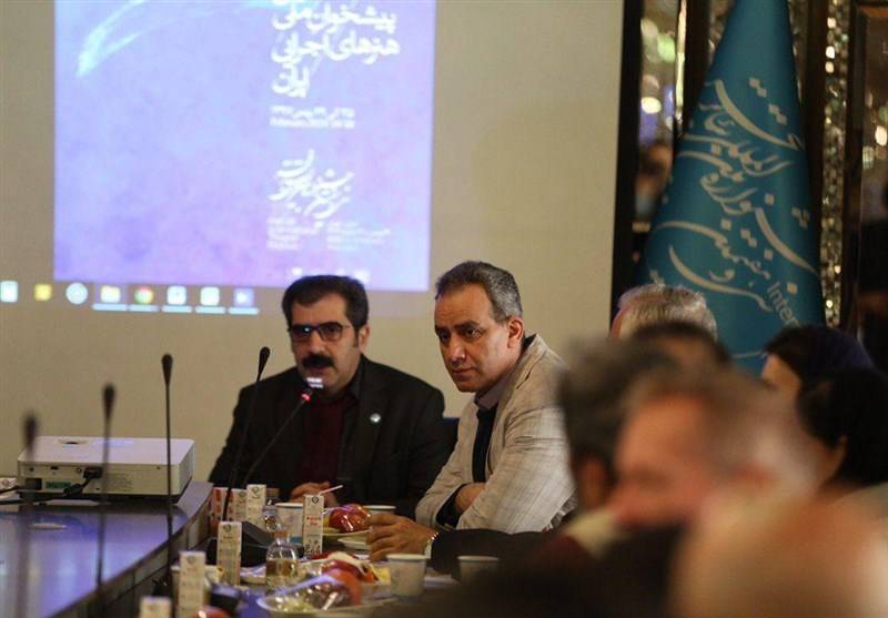 شهرام کرمی در پیشخوان تئاتر فجر از تمایل به تبادل فرهنگی گفت