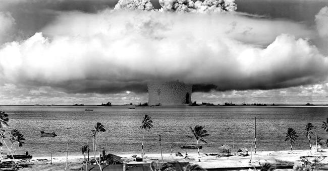 67 آزمایش هسته‌ای آمریکا در جزایر مارشال/بلایی که آمریکا بر سر ساکنان این جزایر آورد