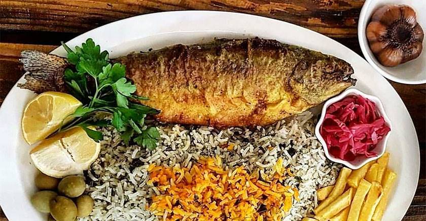 ​​​​​​​طرز تهیه سبزی پلو ماهی شب عید