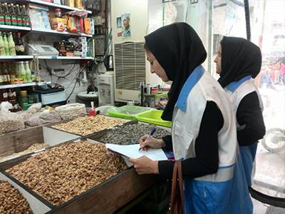 تکلیف به شبکه بهداشت و درمان برای بازدید مستمر از مراکز تهیه و توزیع مواد غذایی در ایام نوروز/ نظارت بر شیوه خدمت رسانی به بیماران در راستای صیانت از حقوق عامه