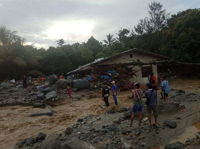 سیل و رانش زمین در اندونزی جان 50 نفر را گرفت/150 منزل مسکونی تخریب شدند