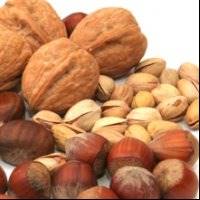 پرهیز از مصرف آجیل های کهنه