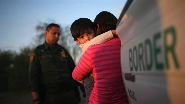 دولت ترامپ باید مسوئلیت جداسازی هزاران کودک از والدین شان را در مرز مکزیک به عهده بگیرد