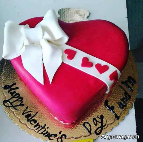 تزیین کیک عاشقانه برای تولد