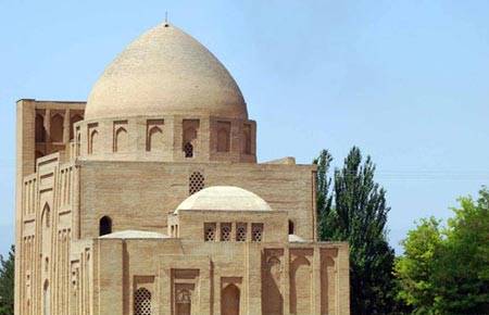 10 جای دیدنی مشهد در تابستان 10 جای دیدنی مشهد در تابستان