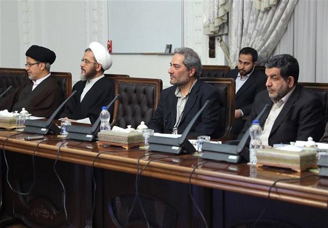 فضای مجازی میتواند در بخش تولید تحرک ایجاد کند فضای مجازی میتواند در بخش تولید تحرک ایجاد کند