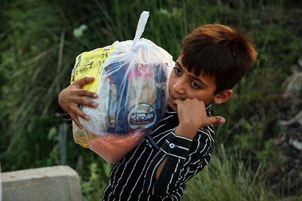 کمک‌رسانی نُجَباء به سیل‌زدگان اهواز و حمیدیه