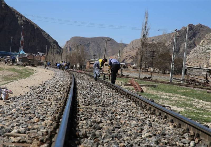 جابجایی خط ریلی شمال به دلیل سیل
