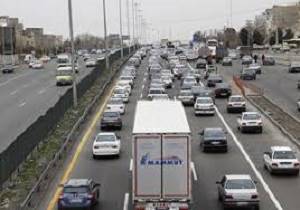 ترافیک در آزادراه کرج-تهران نیمه سنگین است/ بارش برف و باران در آذربایجان شرقی، غربی، زنجان و کردستان