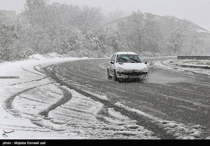 برف در جاده‌های 5 استان در سومین روز اردیبهشت