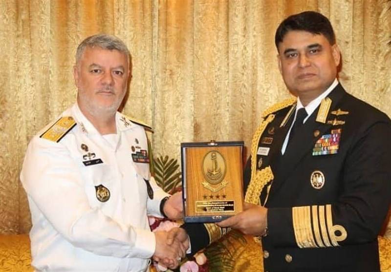 دیدار فرمانده نیروی دریایی با فرماندهان نیروهای دریایی پاکستان و بنگلادش