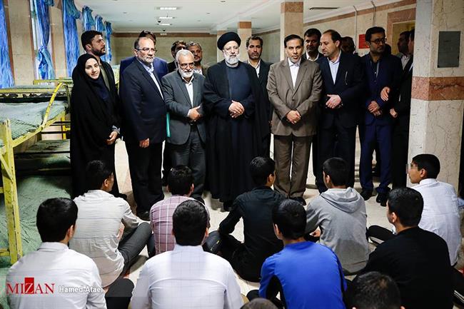 رییس قوه قضاییه از کانون اصلاح و تربیت تهران بازدید کرد