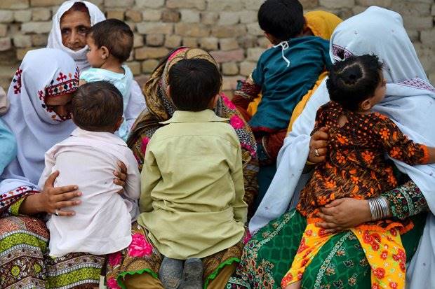 پزشکی در پاکستان با سرنگ آلوده 500 نفر را به ویروس ایدز مبتلا کرد