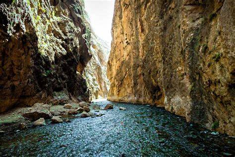 به دلیل شرایط ناپایدار جوی تا نیمه خردادماه از حضور گردشگران در تنگه واشی جلوگیری خواهد شد