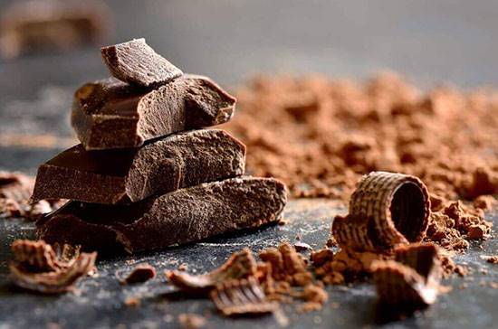 5 دلیل برای مصرف شکلات تلخ
