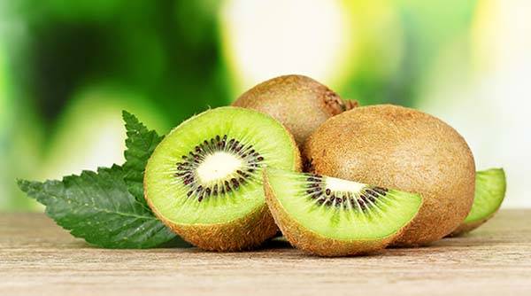 کالری کیوی سبز و طلایی و مواد مغذی آن کالری کیوی سبز و طلایی و مواد مغذی آن