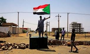 معترضان سودانی مردم را به ادامه اعتراض‌ها فراخواندند
