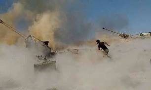آتش سنگین ارتش سوریه بر مواضع تروریست‌ها در حماه و ادلب