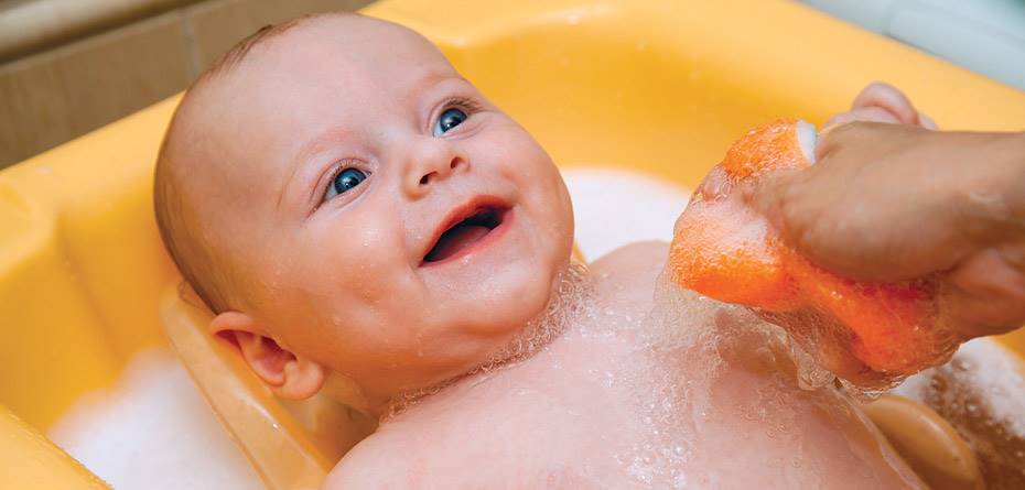 حمام کردن نوزاد، راهکارهای ساده و عملی