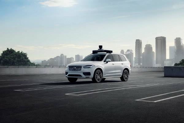 01f0b040-volvo-xc90-autonomous-uber-6