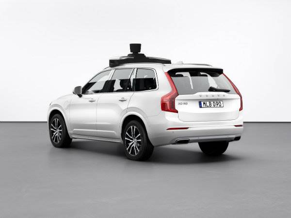 ff16d269-volvo-xc90-autonomous-uber-3