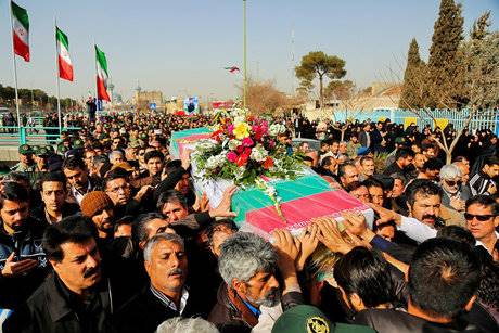 وداع مردم تهران با پیکرهای 110 شهید دوران دفاع مقدس