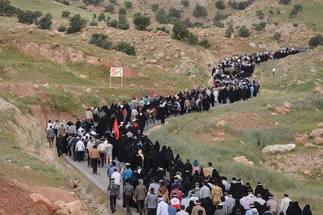 حضور دانشجویان چهارمحال و بختیاری در یادمان های دفاع مقدس