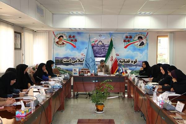 نشست هم اندیدشی   تامین امنیت زنان و صیانت از حقوق خانواده برگزار شد