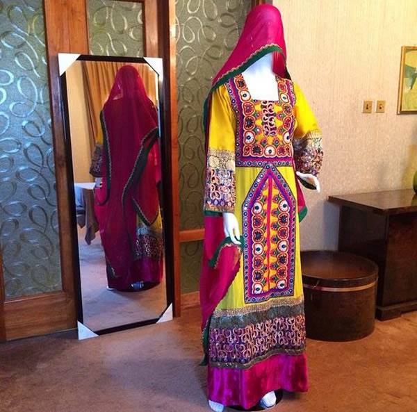 لباس سنتی زنانه سیستانی