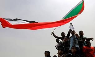 توافق معترضان سودانی و شورای نظامی انتقالی برای تشکیل دولت