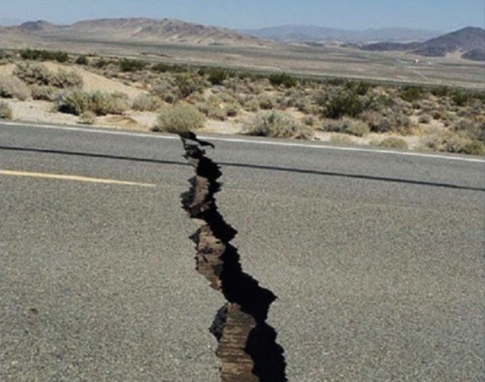 دومین زلزله به بزرگی 7.1 ریشتر جنوب کالیفرنیا را لرزاند/قدرتمندترین زلزله طی 20 سال اخیر