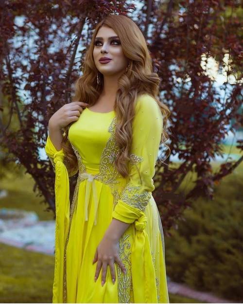 لباس سنتی سورانی زنانه با تور سنگ دوزی شده
