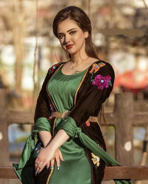 لباس کردی زنانه مخمل و جدید