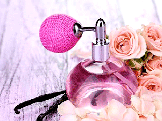 بهترین روش عطر زدن برای ماندگار شدن بوی آن