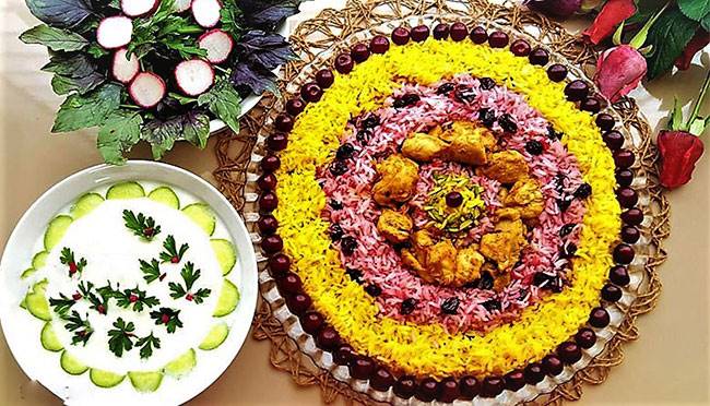 طرز تهیه آلبالو پلو؛ از زیبایی‌‌های تابستان هستند!