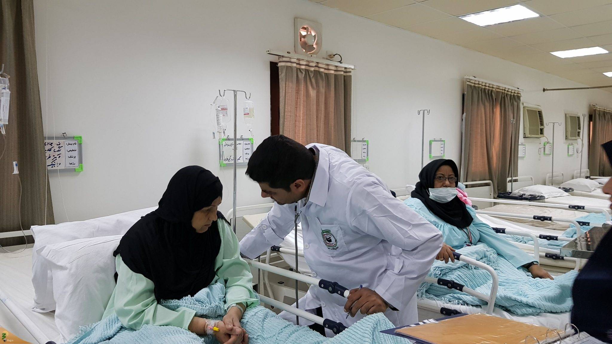 43 زائر بیمار برای ادامه درمان به ایران منتقل می‌شوند